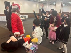 06001CE8-CA86-4EAF-A83C-46E74D58EBD0