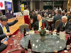 14EDA319-58D1-4F50-BEFC-3D113E4FD42A