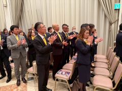 353FCC6D-4A05-4B51-A86D-4B4A8104E954