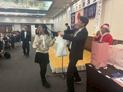 4BAFDDED-FBF3-41FE-B4C7-AF37FB09CED7