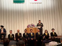 4E0494AB-6E01-46DE-B4AE-8F1D05DEF0EB