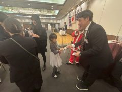 5E0A000E-0271-4E9A-BDD5-94C3BC168A41