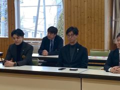 6404AC90-7693-4B85-AA89-FD0F64CA1320