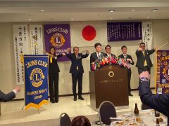 6D93D838-C95D-4CFD-B1AB-C0F0806D7D59