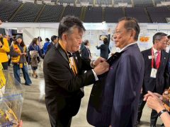 AE5DD8EB-36C0-4E86-BBC0-1F3DBF6CFE12