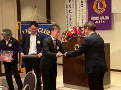 B8161B30-D42A-427B-9572-575BC3C24E0A