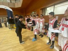 C9FFB6AF-4F22-459D-A2F9-78BAE88FC5C6