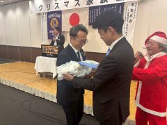 DAFA6CB6-CE14-45CA-A002-98F3987D5801