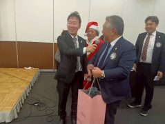 DD256863-7743-4DA6-BB30-21DB5E6FAE40